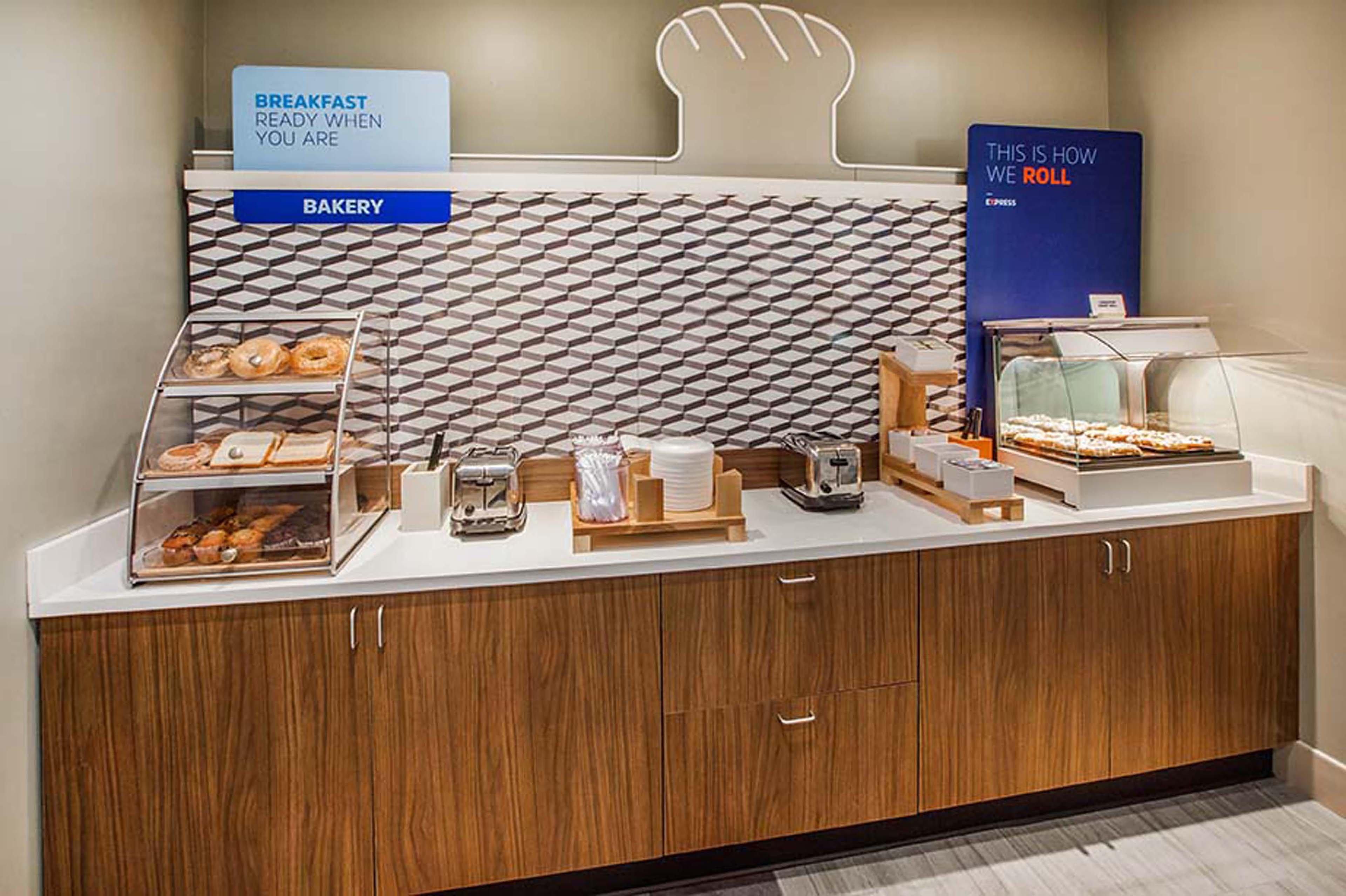 Holiday Inn Express Atlanta Airport-College Park By Ihg Esterno foto