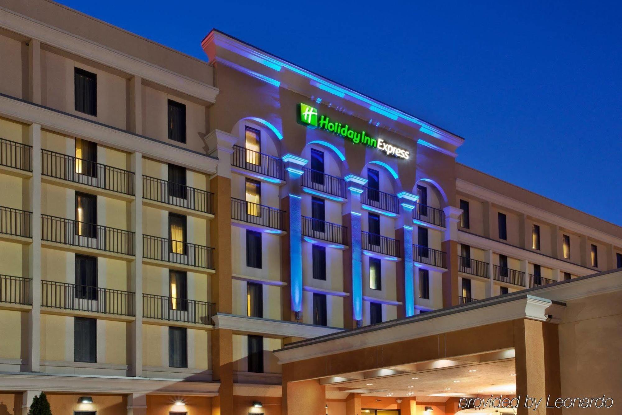 Holiday Inn Express Atlanta Airport-College Park By Ihg Esterno foto